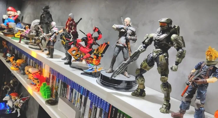 action figures