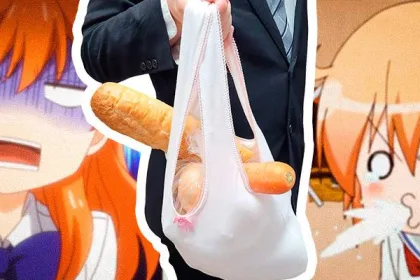 Celana dalam di Jepang dikenakan sebagai tas roti