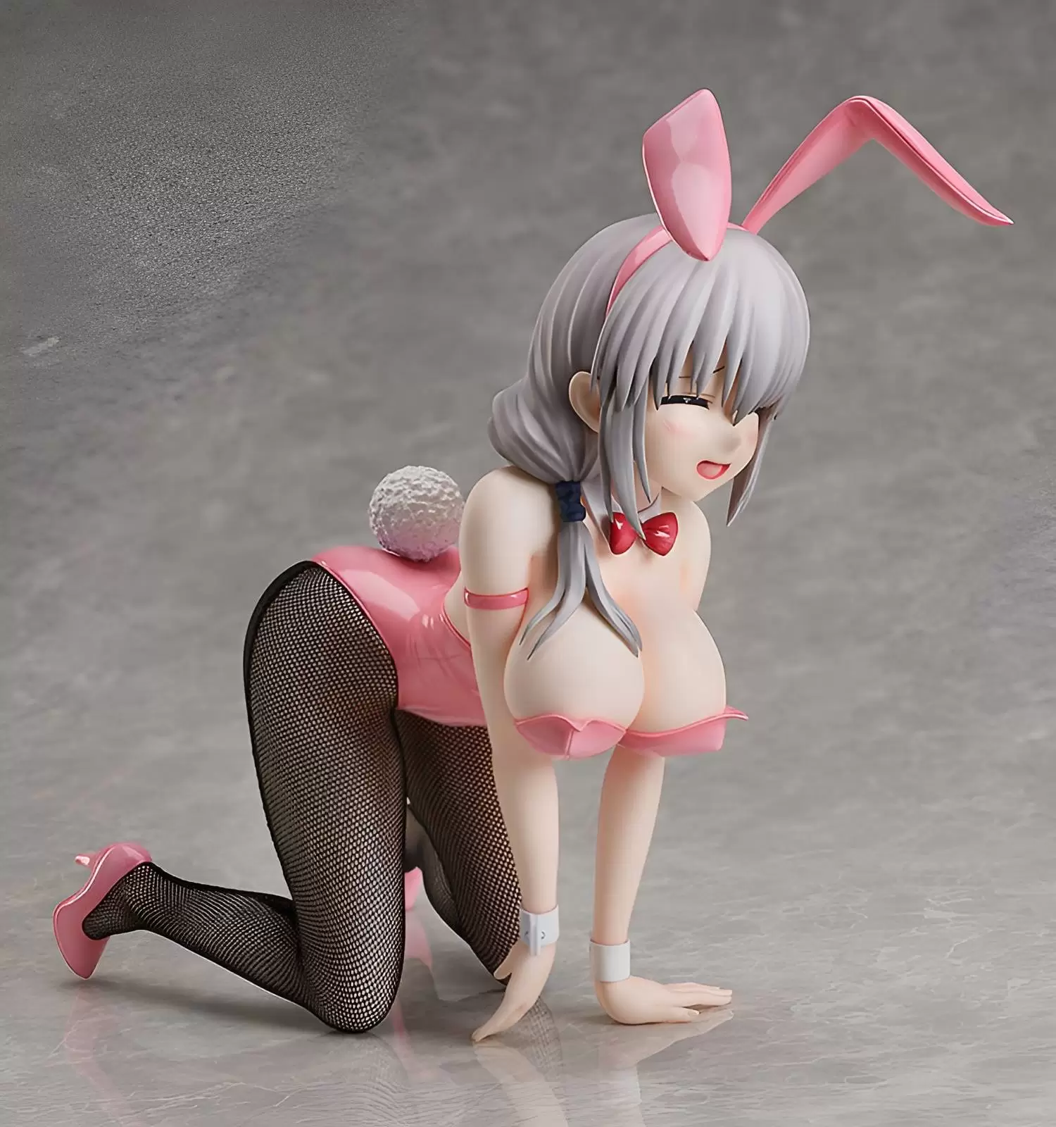 Tsuki Uzaki Nova Sensual Figure