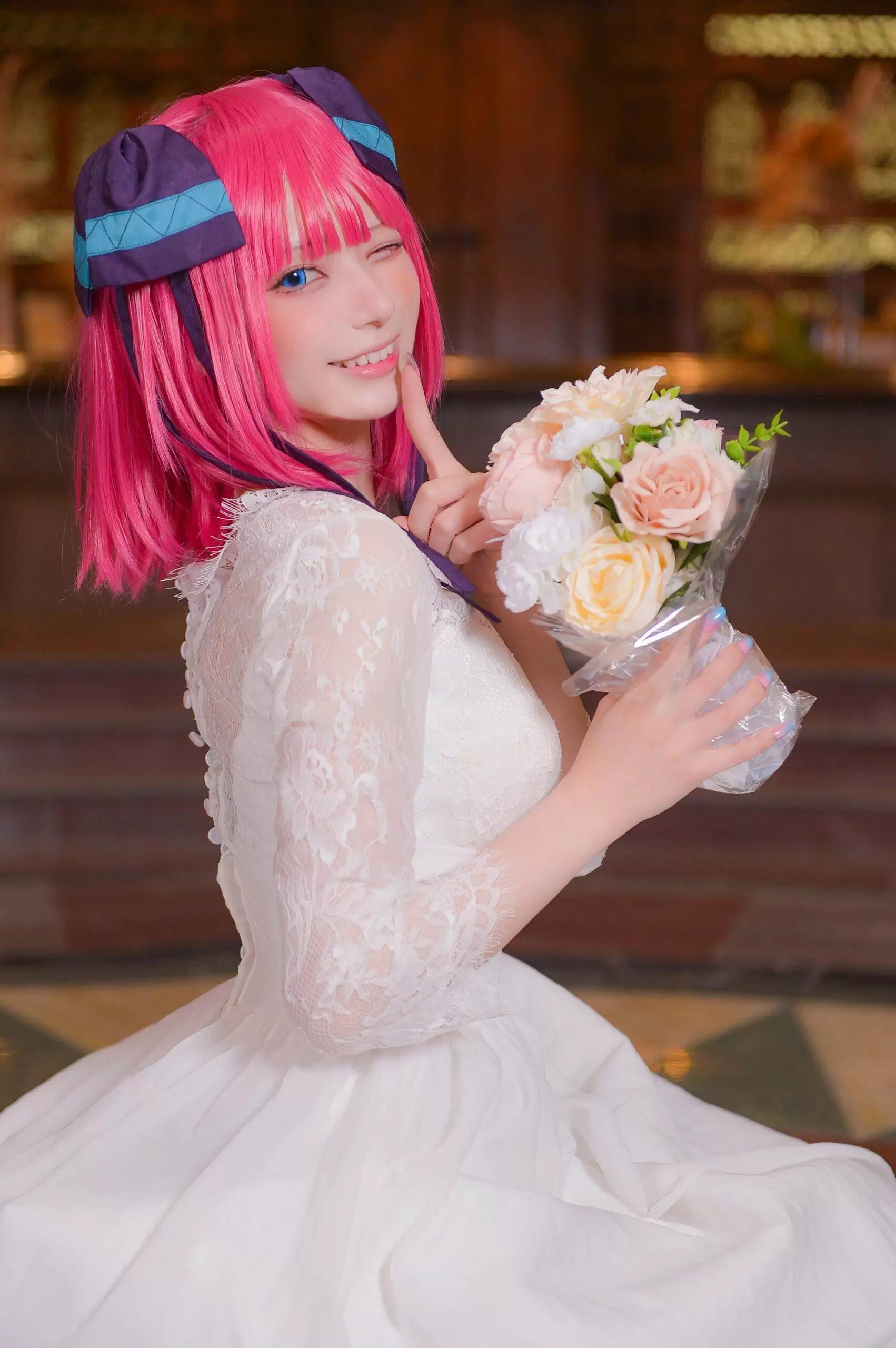 Cosplay kuintesensial kuintesensial oleh Nino Nakano